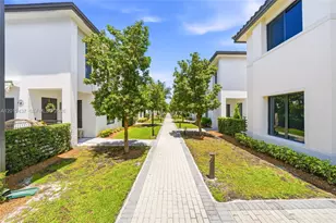 4356 NW 80th Ave, Doral, FL 33166 - Photo 43