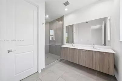 4356 NW 80th Ave, Doral, FL 33166 - Photo 25