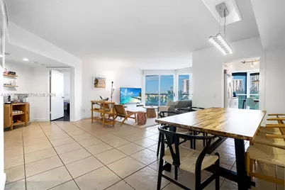 21055 Yacht Club Dr #605, Aventura, FL 33180 - Photo 7