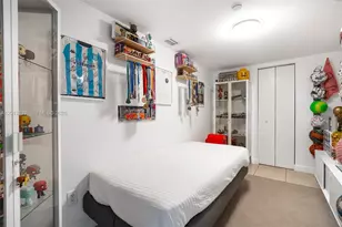 21055 Yacht Club Dr, Aventura, FL 33180 - Photo 23
