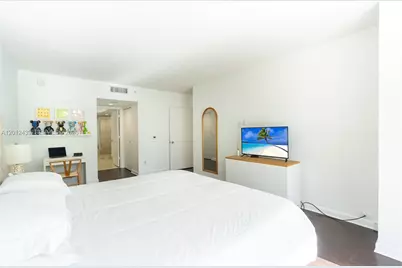 21055 Yacht Club Dr #605, Aventura, FL 33180 - Photo 17
