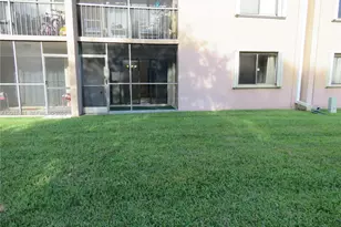 205 Lakeview Dr, Weston, FL 33326 - Photo 29