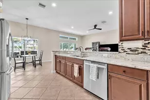 1634 Sandpiper Cir, Weston, FL 33327 - Photo 25