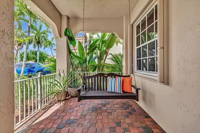 1634 Sandpiper Cir, Weston, FL 33327 - Photo 7