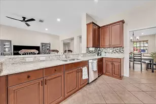 1634 Sandpiper Cir, Weston, FL 33327 - Photo 25