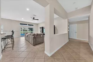 1634 Sandpiper Cir, Weston, FL 33327 - Photo 15