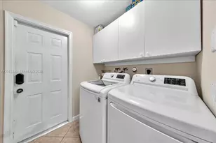 1634 Sandpiper Cir, Weston, FL 33327 - Photo 57