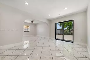 10401 SW 199th St, Cutler Bay, FL 33157 - Photo 3