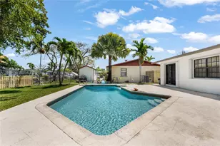 10401 SW 199th St, Cutler Bay, FL 33157 - Photo 15