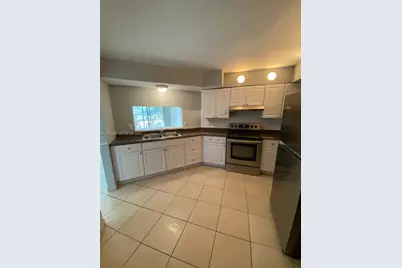 1042 Adams Ave #1042B, Homestead, FL 33034 - Photo 3