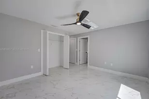 546/548 Nimitz Blvd, Lehigh Acres, FL 33974 - Photo 15