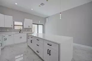 546/548 Nimitz Blvd, Lehigh Acres, FL 33974 - Photo 21