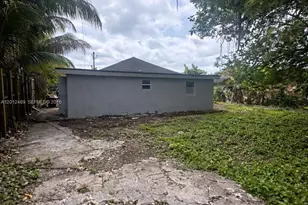 1861 NW 112th St, Miami, FL 33167 - Photo 19