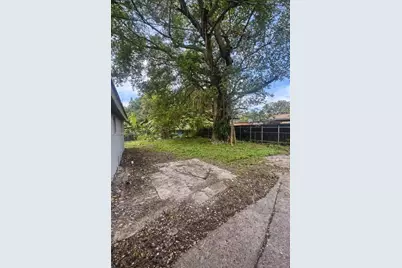 1861 NW 112th St, Miami, FL 33167 - Photo 17