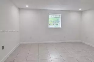 1861 NW 112th St, Miami, FL 33167 - Photo 9