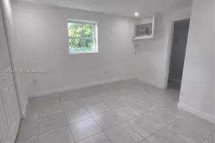 1861 NW 112th St, Miami, FL 33167 - Photo 21