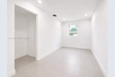 1861 NW 112th St, Miami, FL 33167 - Photo 13