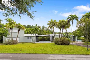 10851 SW 68th Ave, Pinecrest, FL 33156 - Photo 1