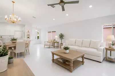 4421 Dogwood Cir, Weston, FL 33331 - Photo 5