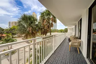 210 174th St, Sunny Isles Beach, FL 33160 - Photo 3