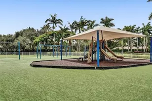 1422 Victoria Isle Dr, Weston, FL 33327 - Photo 77