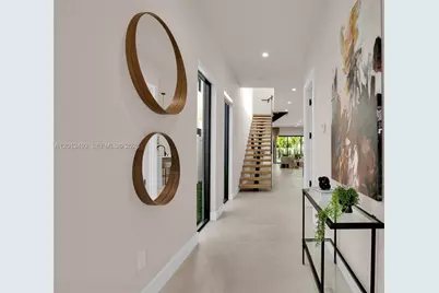 918 NE 17th Ave, Fort Lauderdale, FL 33304 - Photo 9