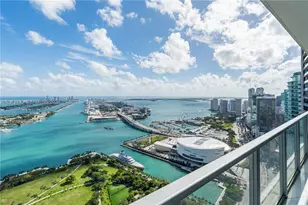 1100 Biscayne Blvd, Miami, FL 33132 - Photo 3