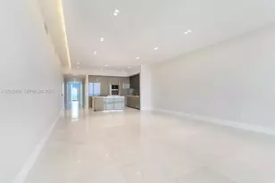 18975 Collins Ave, Sunny Isles Beach, FL 33160 - Photo 13