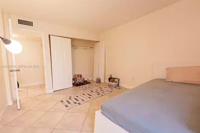 8870 Fontainebleau Blvd #312, Miami, FL 33172 - Photo 11