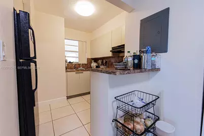 8870 Fontainebleau Blvd #312, Miami, FL 33172 - Photo 17