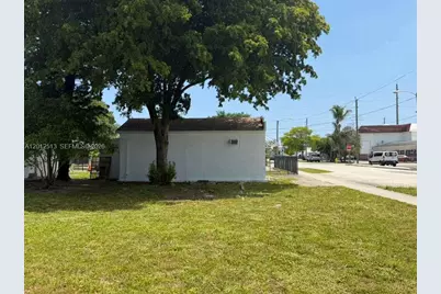 518 W Dania Beach Blvd, Dania Beach, FL 33004 - Photo 3