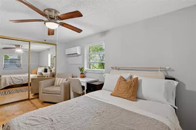 Guest House San Miguel #REAR, Coral Gables, FL 33134 - Photo 13