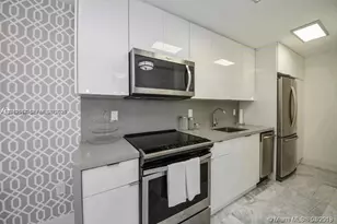 1255 Collins Ave, Miami Beach, FL 33139 - Photo 3