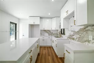 220 NW 144th St, Miami, FL 33168 - Photo 3