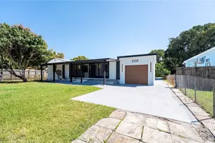 220 NW 144th St, Miami, FL 33168 - Photo 13