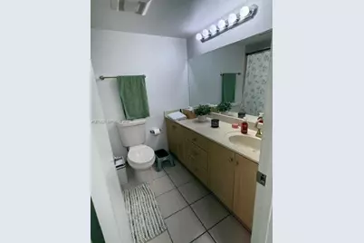 1656 W 57th Ter, Hialeah, FL 33012 - Photo 53