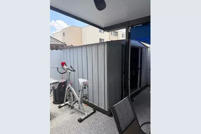 1656 W 57th Ter, Hialeah, FL 33012 - Photo 33