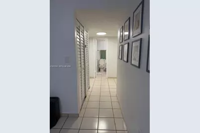 1656 W 57th Ter, Hialeah, FL 33012 - Photo 13