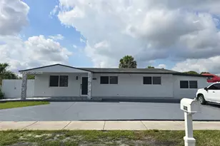 11984 SW 195th St, Miami, FL 33177 - Photo 1