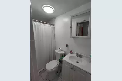 2140 NW 1st Ter, Miami, FL 33125 - Photo 5