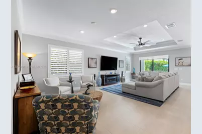 4460 Waterside Dr, Oakland Park, FL 33309 - Photo 5