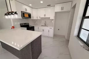 7600 Venetian St, Miramar, FL 33023 - Photo 5