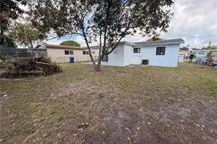 7600 Venetian St, Miramar, FL 33023 - Photo 13
