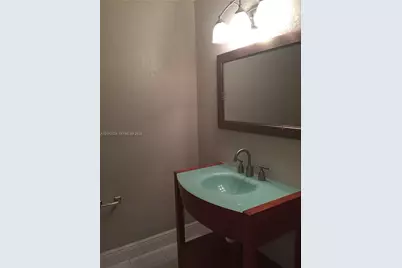 9810 NW 10th St #88, Pembroke Pines, FL 33024 - Photo 7