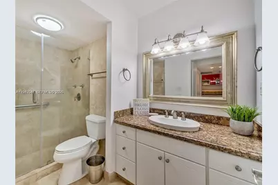 100 Lincoln Rd #308, Miami Beach, FL 33139 - Photo 7