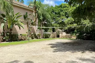 12118 St.Andrews Pl, Miramar, FL 33025 - Photo 7
