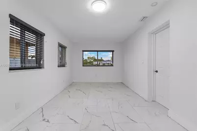 4530 SW 25th St, West Park, FL 33023 - Photo 11
