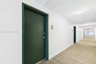 321 NE 26th St, Miami, FL 33137 - Photo 11