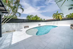 330 SW 133rd Pl, Miami, FL 33184 - Photo 27