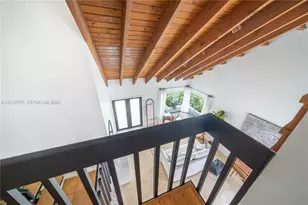 330 SW 133rd Pl, Miami, FL 33184 - Photo 35
